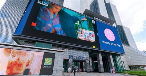 digital signage staking